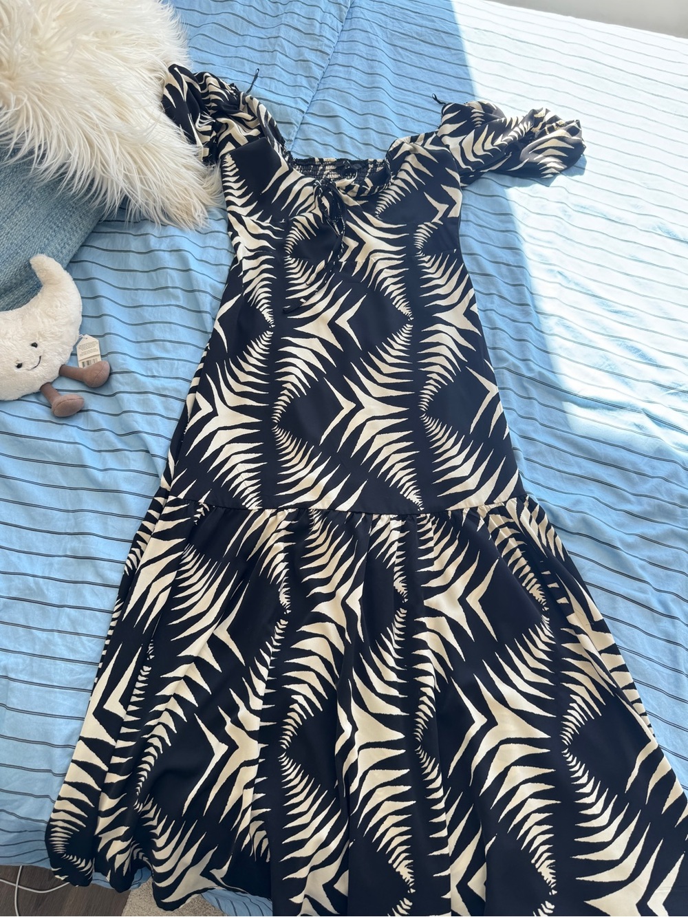 bohme Black and Cream Fern-Print Midi Dress